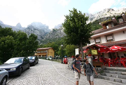 Caín, León